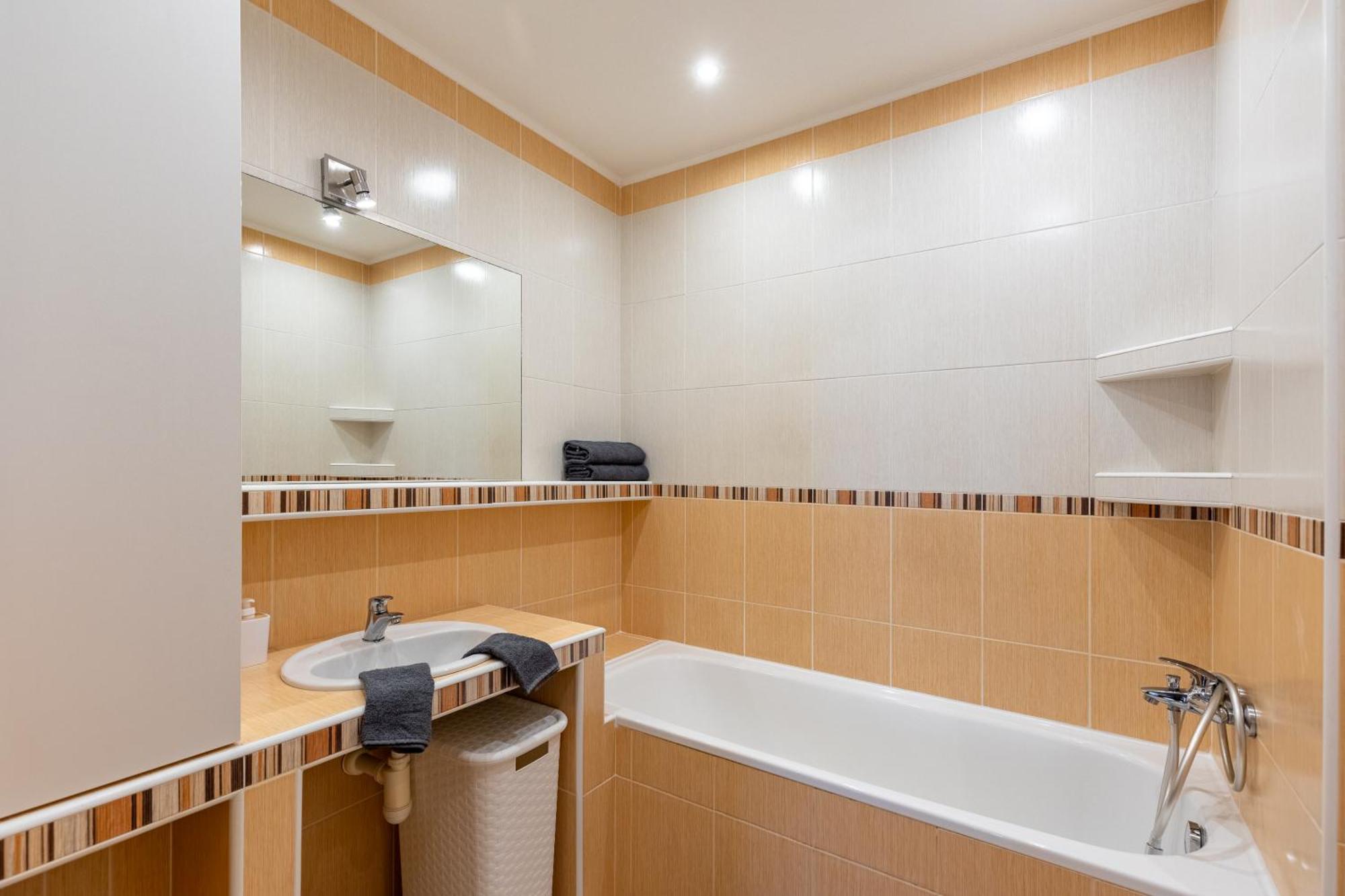 Apartament Spacious With Ac And Stunning Views